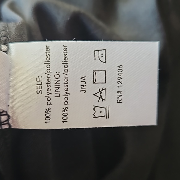 NWOT - VENUS - Lace Bell Sleeve Spaghetti Strap Blouse - Picture 5 of 5